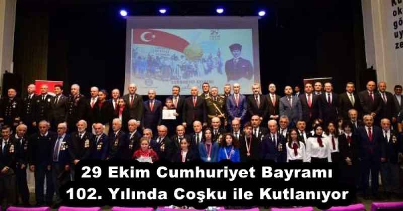 29 Ekim Cumhuriyet Bayramı 102. Yılında Coşku ile Kutlanıyor