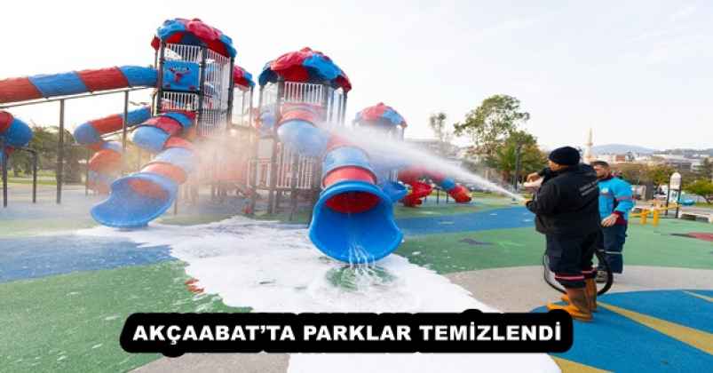 AKÇAABAT’TA PARKLAR TEMİZLENDİ