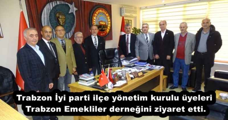 Trabzon İyi parti ilçe yönetim kurulu üyeleri Trabzon Emekliler derneğini ziyaret etti.