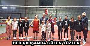 HER ÇARŞAMBA GÜLEN YÜZLER