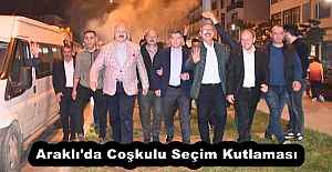 Araklı'da Coşkulu Seçim Kutlaması