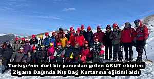 Türkiye’nin dört bir yanından gelen AKUT ekipleri Zigana Dağında Kış Dağ Kurtarma eğitimi aldı