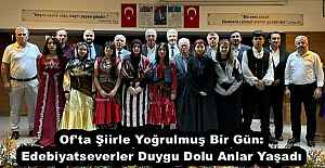 Of#039;ta Şiirle Yoğrulmuş Bir Gün: Edebiyatseverler Duygu Dolu Anlar Yaşadı