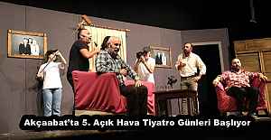 Akçaabatta 5. Açık Hava Tiyatro...