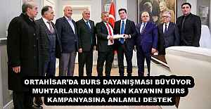 ORTAHİSAR’DA BURS DAYANIŞMASI BÜYÜYOR  MUHTARLARDAN BAŞKAN KAYA’NIN BURS KAMPANYASINA ANLAMLI DESTEK