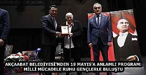 AKÇAABAT BELEDİYESİ’NDEN 19 MAYIS’A ANLAMLI PROGRAM: MİLLİ MÜCADELE RUHU GENÇLERLE BULUŞTU