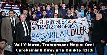 Vali Yıldırım, Trabzonspor Maçını Özel Gereksinimli Bireylerle Birlikte İzledi