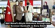 Akif Manaf’a Büyük Mübadele Derneği’nden Evrensel Kardeşlik ve Barış Ödülü