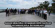 BAKAN URALOĞLU VE BAŞKAN EKİM SAHİLDE VATANDAŞLARLA BAYRAMLAŞTI