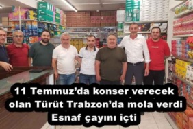 11_temmuzda_konser_verecek_olan_turut_trabzonda_mola_verdi_esnaf_cayini_icti_h53656_46ffe