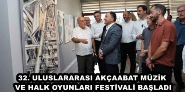 32_uluslararasi_akcaabat_muzik_ve_halk_oyunlari_festivali_basladi_h48276_3c67b