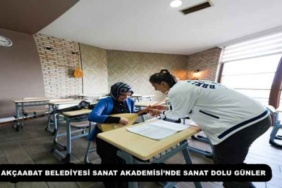 akcaabat_belediyesi_sanat_akademisinde_sanat_dolu_gunler_h55146_11173