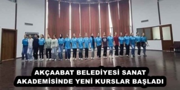 akcaabat_belediyesi_sanat_akademisinde_yeni_kurslar_basladi_h54991_9ff31