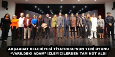 akcaabat_belediyesi_tiyatrosunun_yeni_oyunu_varildeki_adam_izleyicilerden_tam_not_aldi_h56833_5791e