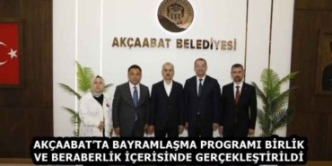 akcaabatta_bayramlasma_programi_birlik_ve_beraberlik_icerisinde_gerceklestirildi_h58685_b2c19