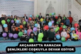 akcaabatta_ramazan_senlikleri_coskuyla_devam_ediyor_h52329_fefe0