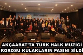akcaabatta_turk_halk_muzigi_korosu_kulaklarin_pasini_sildi_h47648_07945