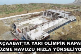 akcaabatta_yari_olimpik_kapali_yuzme_havuzu_hizla_yukseliyor_h45536_d2a73