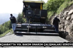 akcaabatta_yol_bakim_onarim_calismalari_suruyor_h58748_1888f