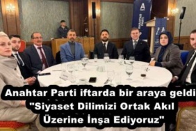 anahtar_parti_iftarda_bir_araya_geldi_siyaset_dilimizi_ortak_akil_uzerine_insa_ediyoruz_h57347_e3b11