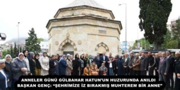 anneler_gunu_gulbahar_hatunun_huzurunda_anildi_baskan_genc_sehrimize_iz_birakmis_muhterem_bir_anne_h52944_e8381