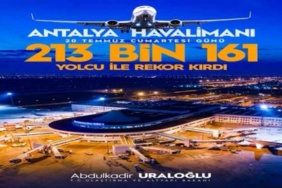 antalya_havalimaninda_2024_yilinin_rekoru_kirildi_213_bin_161_yolcu_h48301_40f0c
