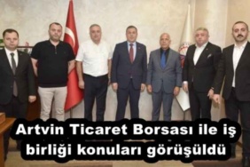 artvin_ticaret_borsasi_ile_is_birligi_konulari_gorusuldu_h54136_470aa