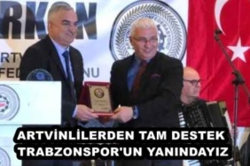 artvinlilerden_tam_destektrabzonspor_un_yanindayiz_h47823_30b9b