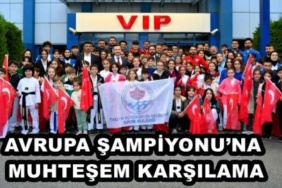 avrupa_sampiyonuna_muhtesem_karsilama_h47358_b4324