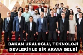 bakan_uraloglu_teknoloji_devleriyle_bir_araya_geldi_h53185_4a9cb