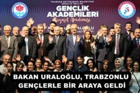 bakan_uraloglu_trabzonlu_genclerle_bir_araya_geldi_h52936_b7ba2