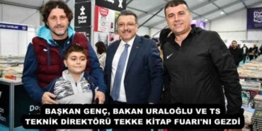 baskan_genc_bakan_uraloglu_ve_ts_teknik_direktoru_tekke_kitap_fuari_ni_gezdi_h55494_a4c9a
