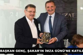 baskan_genc_sakar_in_imza_gunu_ne_katildi_h53538_9b9ad