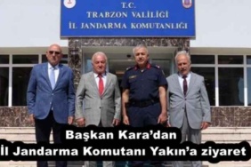 baskan_karadan_il_jandarma_komutani_yakina_ziyaret_h54086_fdc8f