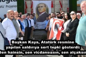 baskan_kaya_ataturk_resmine_yapilan_saldiriya_sert_tepki_gosterdi_sen_hainsin_sen_vicdansizsin_sen_alcaksin_h47955_97e23