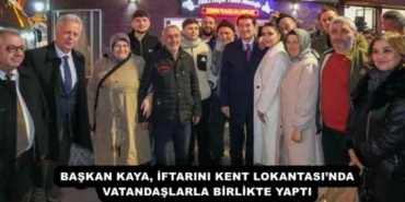 baskan_kaya_iftarini_kent_lokantasinda_vatandaslarla_birlikte_yapti_h57117_cbf45