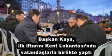 baskan_kaya_ilk_iftarini_kent_lokantasinda_vatandaslarla_birlikte_yapti_h51869_64b95