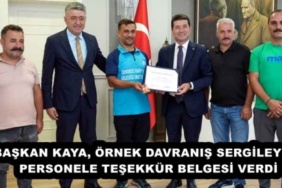 baskan_kaya_ornek_davranis_sergileyen_personele_tesekkur_belgesi_verdi_h53983_ebfe6