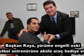 baskan_kaya_yurume_engelli_eski_futbol_antrenorune_akulu_arac_hediye_etti_h50072_ee6da