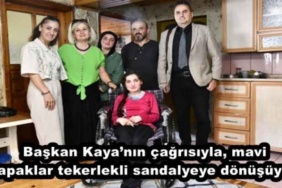 baskan_kayanin_cagrisiyla_mavi_kapaklar_tekerlekli_sandalyeye_donusuyor_h48813_ff2a8