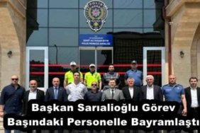 baskan_sarialioglu_gorev_basindaki_personelle_bayramlasti_h53420_f1354
