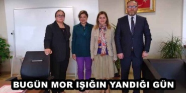 bugun_mor_isigin_yandigi_gun_h47552_18eea