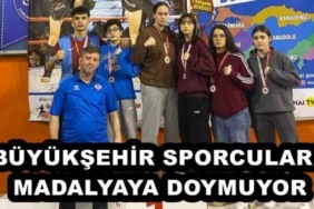 buyuksehir_sporculari_madalyaya_doymuyor_h51594_fd4c7