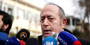 chp-milletvekili-akif-hamzacebi-istanbul-da-11391059_4918_o