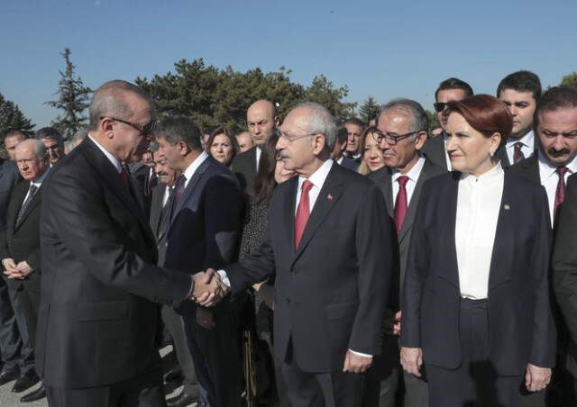 Cumhurbaşkanı Erdoğan, Akşener ve Kılıçdaroğlu ile Selamlaştı