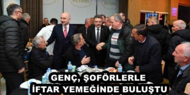 genc_soforlerle_iftar_yemeginde_bulustu_h46459_f33e5