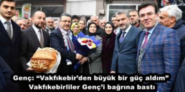 genc_vakfikebirden_buyuk_bir_guc_aldimvakfikebirliler_genci_bagrina_basti_h45523_f7869