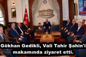 gokhan_gedikli_vali_tahir_sahin_i_makaminda_ziyaret_etti_h57303_22272