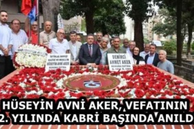 huseyin_avni_aker_vefatinin_82_yilinda_kabri_basinda_anildi_h59372_3ce7e