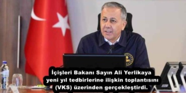 icisleri_bakani_sayin_ali_yerlikaya_yeni_yil_tedbirlerine_iliskin_toplantisini_vks_uzerinden_gerceklestirdi_h56039_0bd42